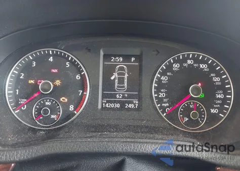 2013 Volkswagen Passat 2.5L Sel из США, поврежденный, VIN 1VWCP7A37DC100365